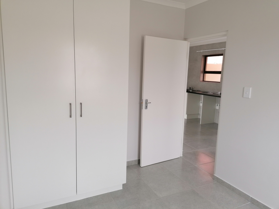 To Let 3 Bedroom Property for Rent in Stellendale Western Cape